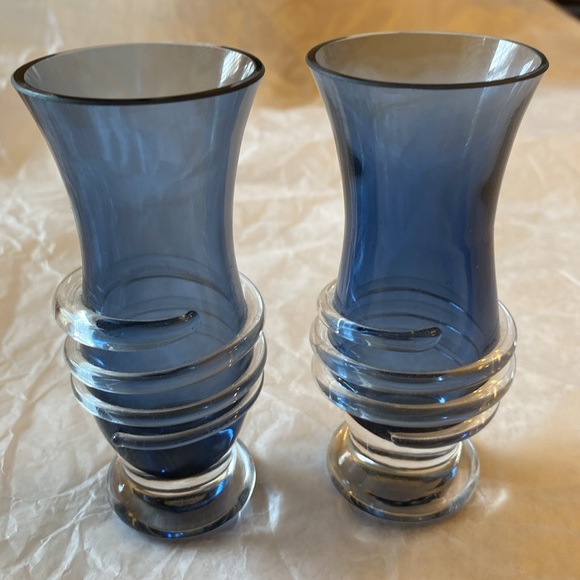 Hand Blown Blue Glass Mini Bud Vases. Set of two. - Picture 2 of 8